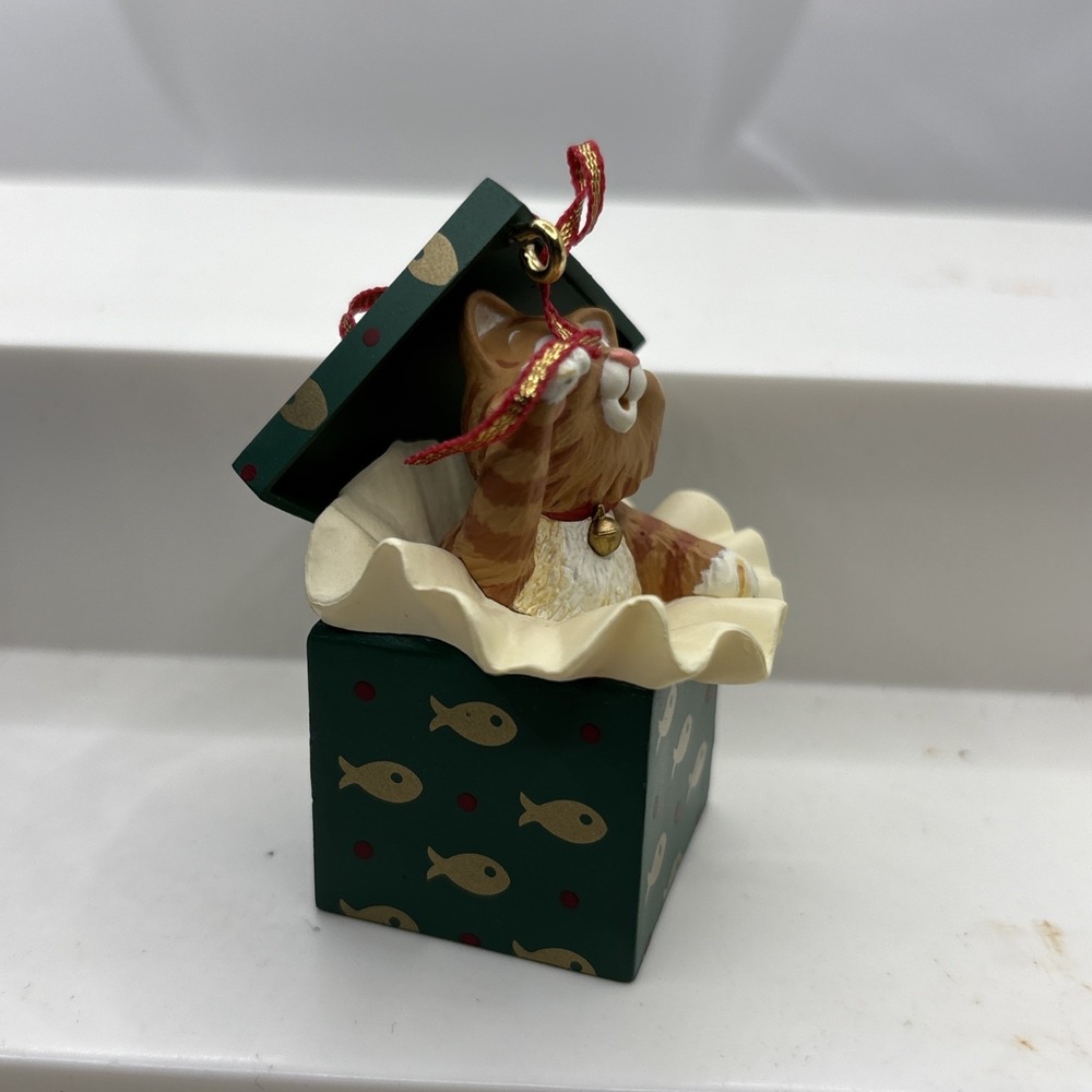 HALLMARK Keepsake 2005 MISCHIEVOUS KITTENS ORNAMENT #7 In Collector's Series - Picture 4 of 8